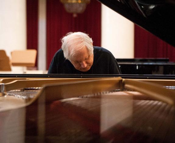 Grigory Sokolov: The Piano's Elusive Genius