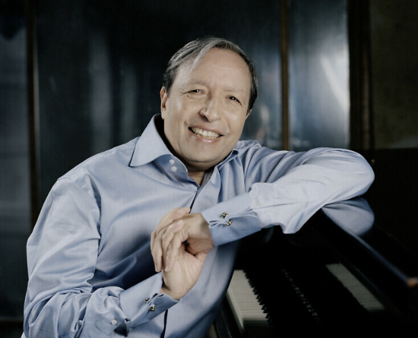 Murray Perahia Biography: Music, Recordings, And Legacy