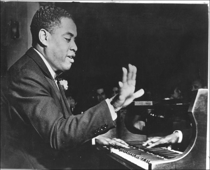 Art Tatum: How A Blind Pianist Redefined Jazz Mastery